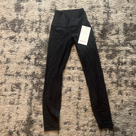 lululemon size 0 leggings - Picture 2 of 3